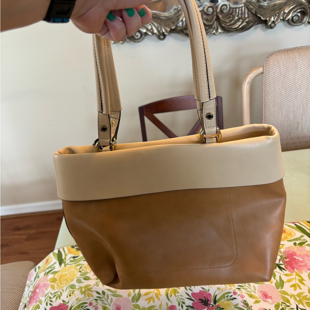 Calvin Klein Shoulder Bag View 4